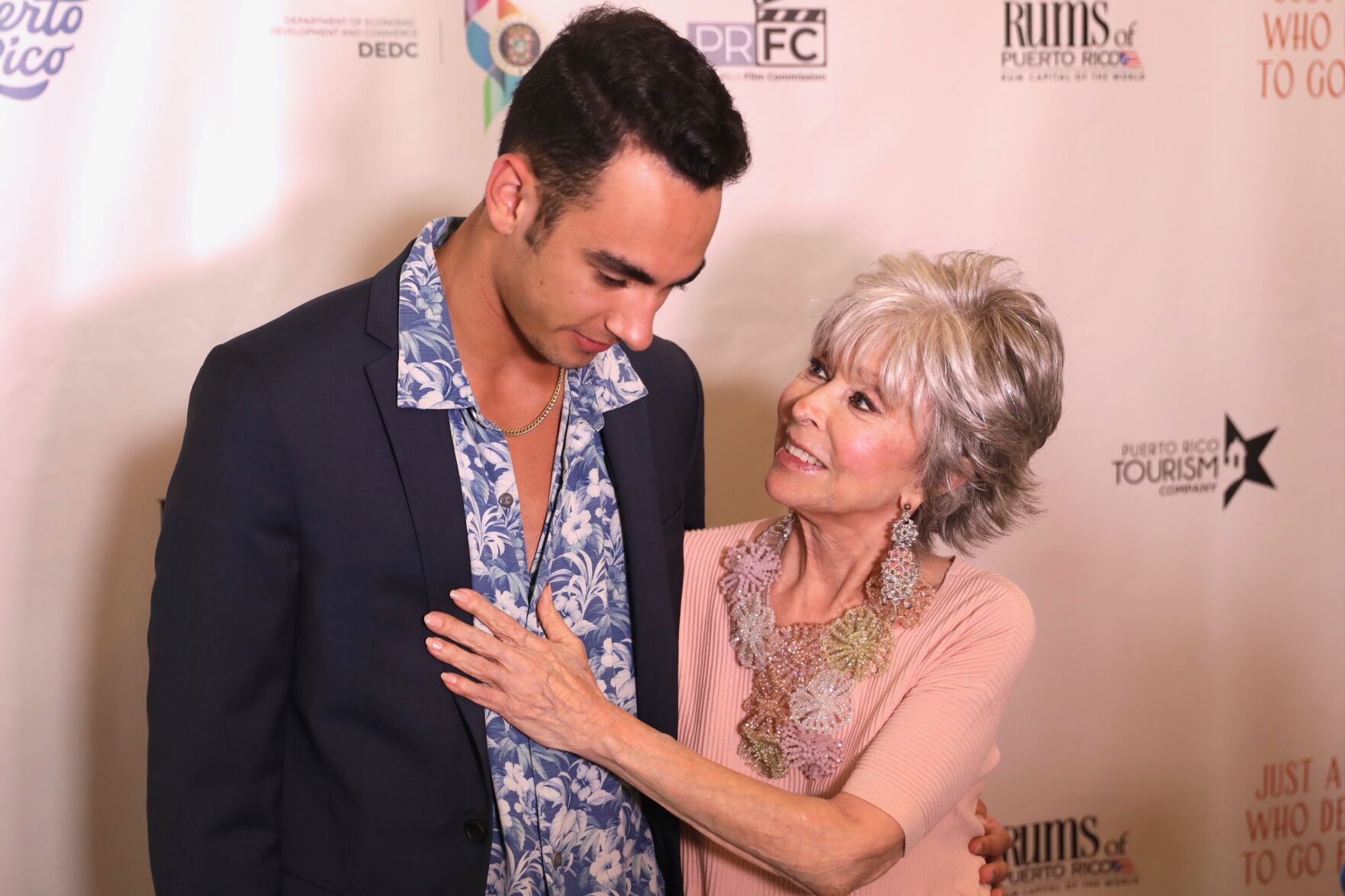 RITA MORENO Y NIETO